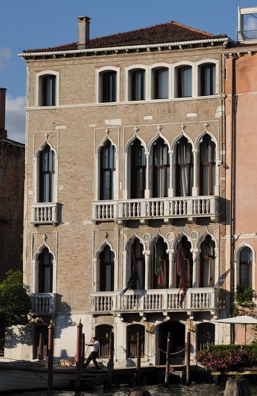 Palazzo Giustinian Pesaro